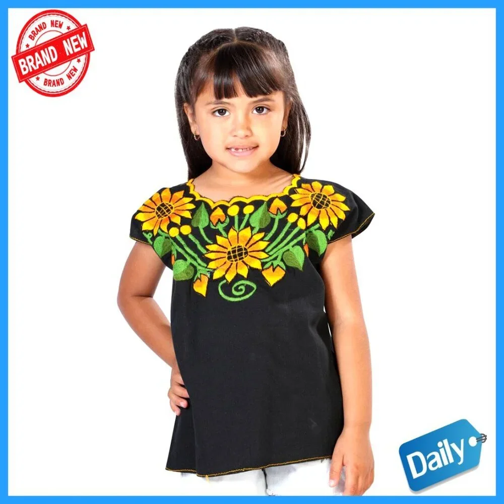 Girls' Embroidered Cotton Blouse, V-Neck, Floral Pattern, Classic Fit